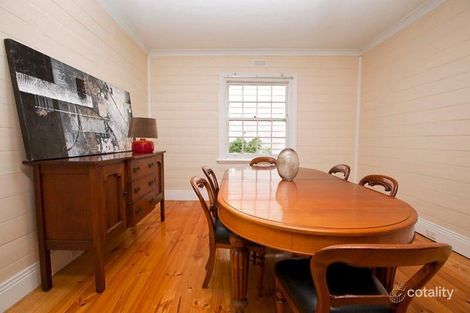 16 Orient Gr, Brunswick, VIC 3056