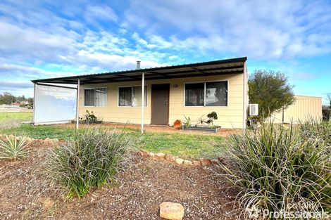 87 Lockyer Ave, Northam, WA 6401