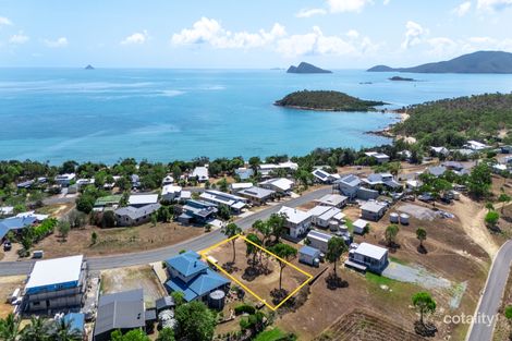 Property photo of 34 Blackcurrant Drive Hideaway Bay QLD 4800