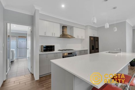 Property photo of 25 Leonharte Street Beckenham WA 6107