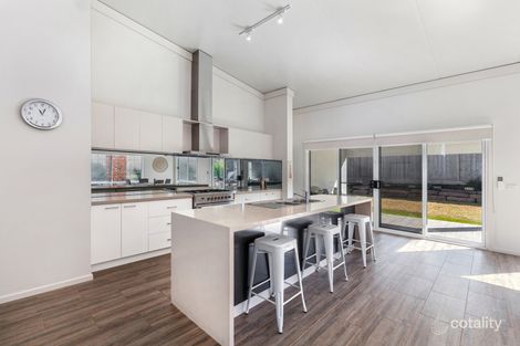 Property photo of 5 Banksia Place Wallan VIC 3756