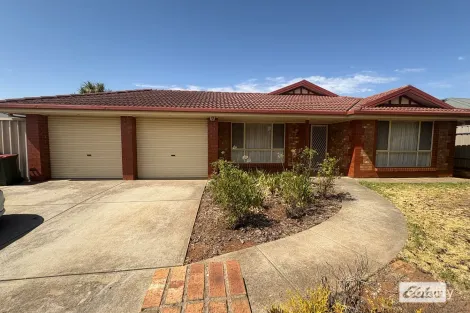 Property photo of 9 Rossiter Drive Evanston Park SA 5116