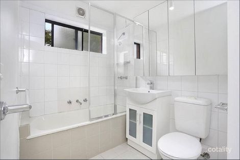 Property photo of 21/2 Monash Green Drive Clayton VIC 3168
