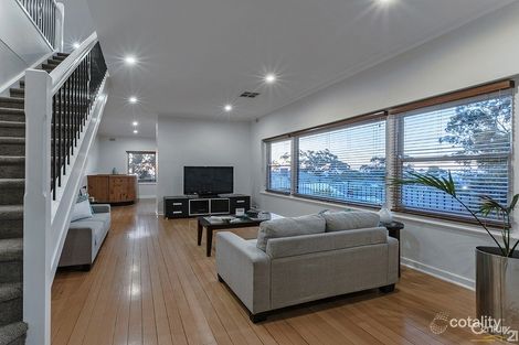 Property photo of 17 Kalyra Road Belair SA 5052