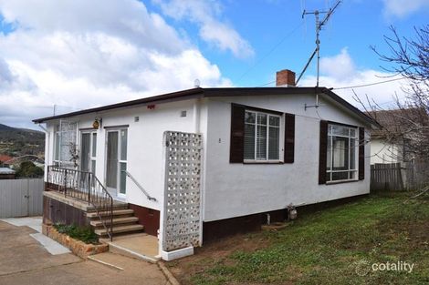 8 Atholbar Way, Karabar, NSW 2620
