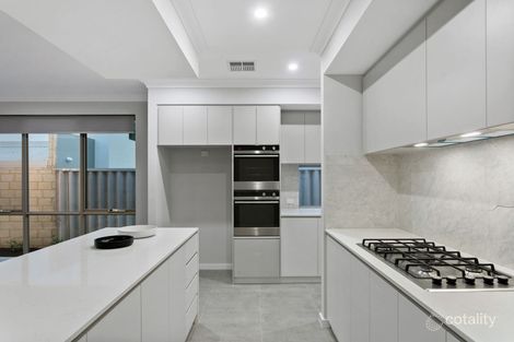 Property photo of 42 Wincanton Road Karrinyup WA 6018