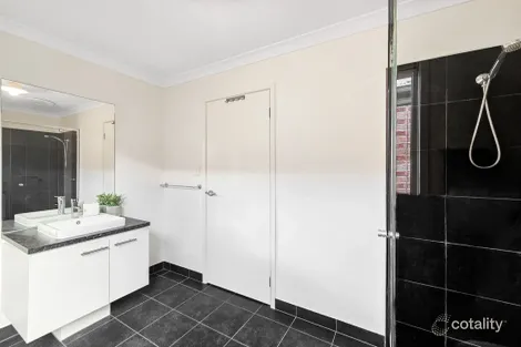 Property photo of 6 Concorde Street Mount Duneed VIC 3217