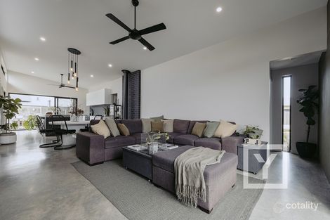 Property photo of 7 Shoreacres Way Dunsborough WA 6281