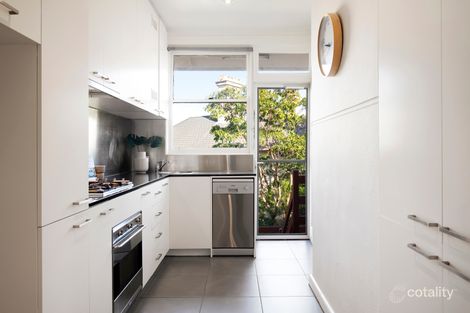 Property photo of 11/31 Eildon Road St Kilda VIC 3182