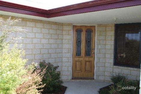 Property photo of 5 Crispe Way McKail WA 6330