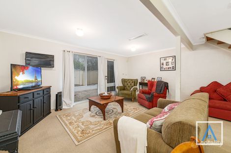 Property photo of 9/15 Stringybark Place Bradbury NSW 2560