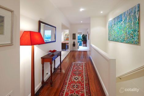 Property photo of 42 Valley Parade Glen Iris VIC 3146