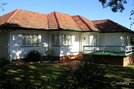 107 Arnold St, Holland Park, QLD 4121