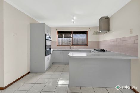 Property photo of 16 Elandra Way Cranbourne West VIC 3977