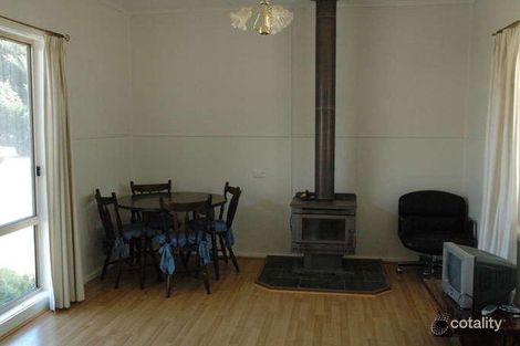 Property photo of 32 Ethels Court Amphitheatre VIC 3468