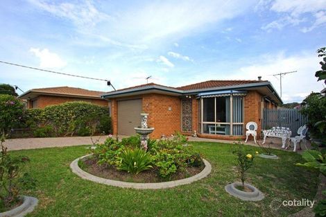 Property photo of 4 Third Avenue Rosebud VIC 3939