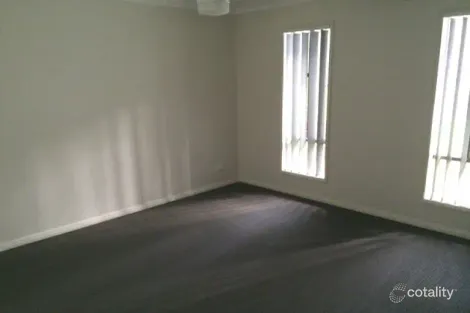 Property photo of 19 Nancy Close Cameron Park NSW 2285