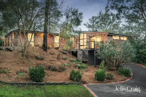 Property photo of 7 Allison Crescent Eltham North VIC 3095