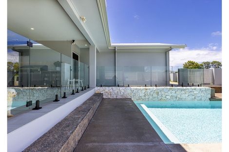 59 Hicks Rd, Glenella, QLD 4740