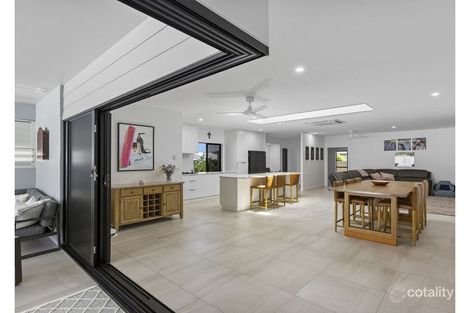 Property photo of 59 Hicks Road Glenella QLD 4740