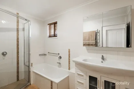 Property photo of 24 Perina Street Wilsonton QLD 4350