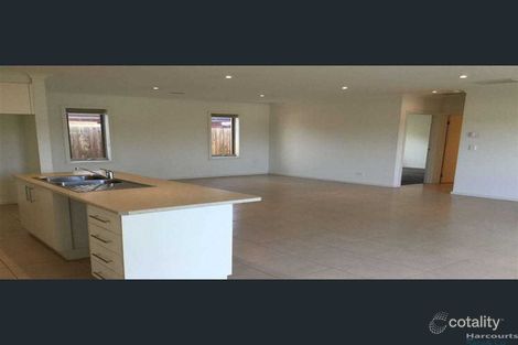 Property photo of 2/124 McDonalds Road Epping VIC 3076