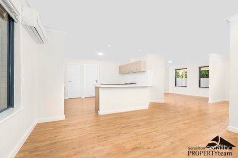 250b Place Rd, Wonthella, WA 6530