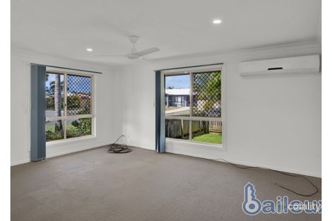 Property photo of 28 Freeman Avenue Slade Point QLD 4740