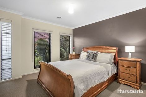 Property photo of 39 Tuileries Rise Narre Warren South VIC 3805