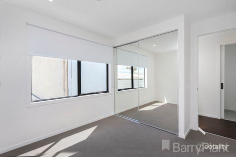 Property photo of 9 Loch Entrance Sunshine North VIC 3020