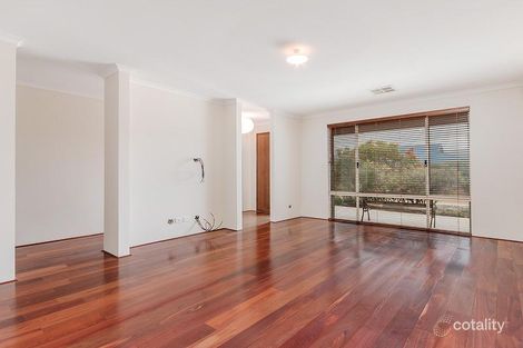Property photo of 44 Coulterhand Circle Byford WA 6122