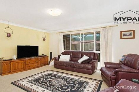 Property photo of 4 Grevillea Place Forest Lake QLD 4078
