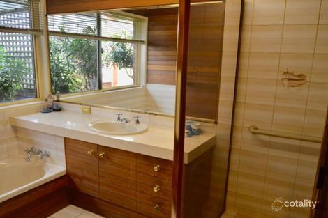 Property photo of 5 Hillvue Crescent Avoca QLD 4670