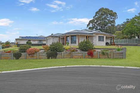 19 Chas Rd, Crows Nest, QLD 4355