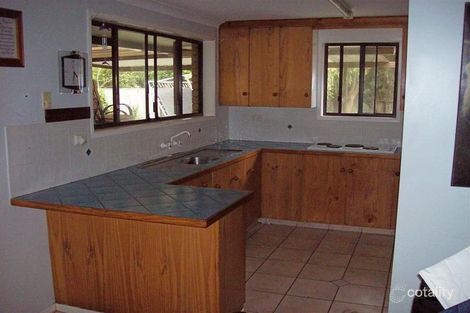Property photo of 17 Boronia Crescent Yamba NSW 2464