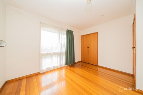 Property photo of 40 Sweeney Drive Narre Warren VIC 3805
