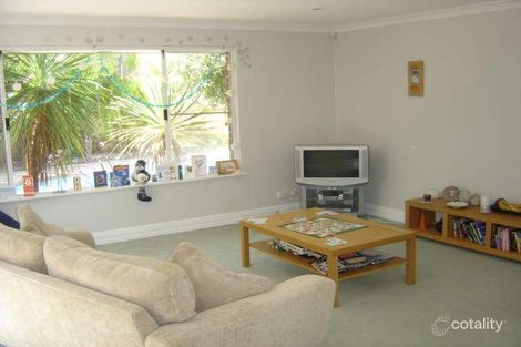 Property photo of 1 St Helena Way Iluka WA 6028