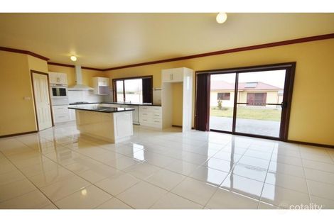 Property photo of 6 Elmslea Drive Bungendore NSW 2621