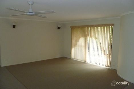 Property photo of 2 Seabreeze Court Ormiston QLD 4160