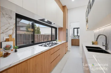 Property photo of 28 Stringer Road North Kellyville NSW 2155