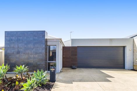 Property photo of 1/26 Radici Link Sinagra WA 6065