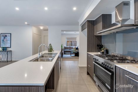 Property photo of 18 Alexo Road Mickleham VIC 3064