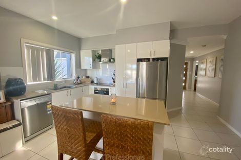 Property photo of 15 Massie Crescent Tuncurry NSW 2428