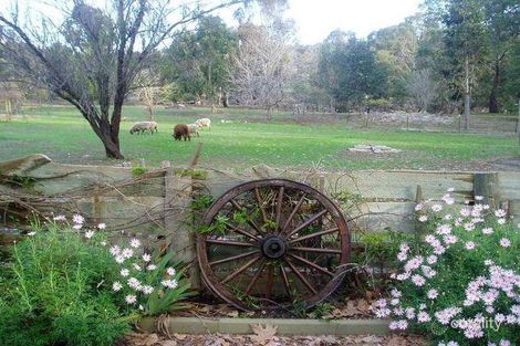 166 Medulla Rd, Jarrahdale, WA 6124