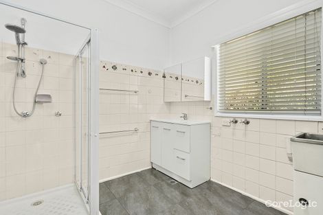 Property photo of 34 Boronia Avenue Windang NSW 2528