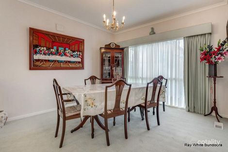 Property photo of 76 Cheadle Crescent Bundoora VIC 3083