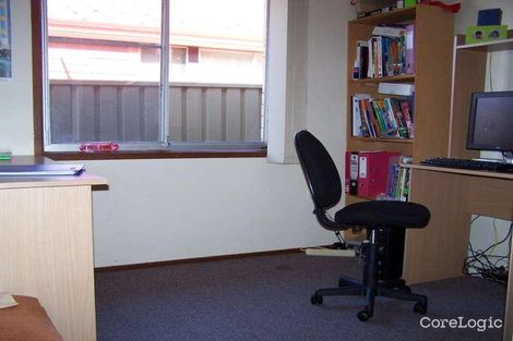 Property photo of 2 Owl Place Ingleburn NSW 2565