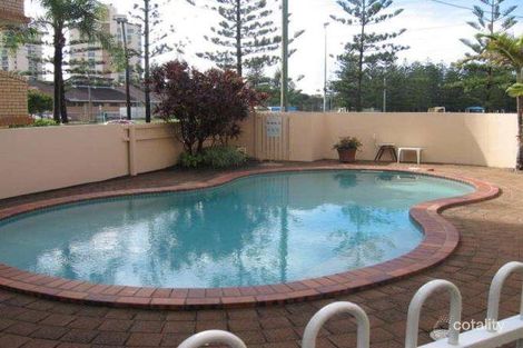 Property photo of 2/156 Surf Parade Broadbeach QLD 4218