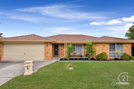 8 Acre Ct, Pakenham, VIC 3810