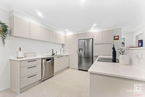 Property photo of 17 Rowland Terrace Toukley NSW 2263